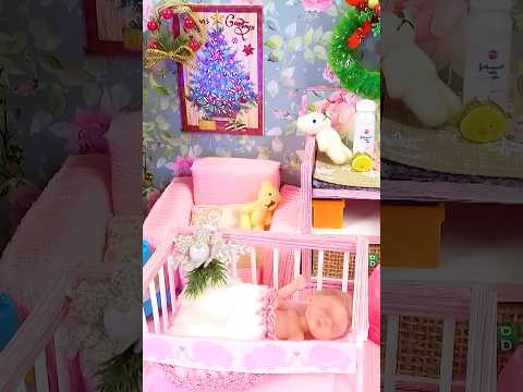 DIY Baby Doll Room at Christmas