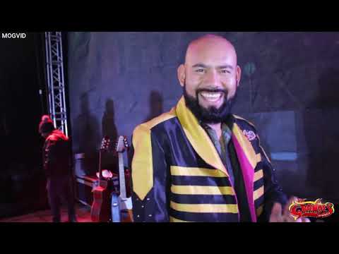 Los Grandes de Oaxaca - popurri chilenas Remolino en vivo!!