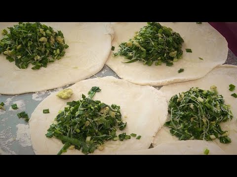 總是在排隊 黃昏市場人氣韭菜盒 - 台灣美食│Pan-Fried Chive Dumplings - Taiwanese Food