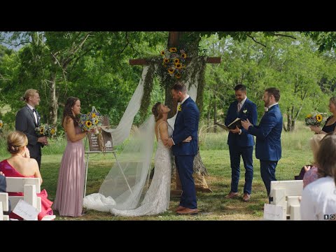 Rachel & Cameron's Wedding - The 1932 Barn