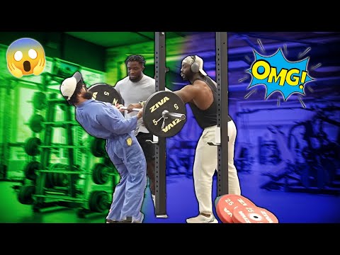 BEST REACTIONS of ANATOLY 40 | New Anatoly Gym Prank Video😂😂