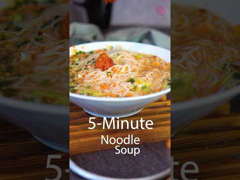 This Quick 5-Minute Asian Noodle Soup is too good 🍜🍝🥰 #recipe #noodles #healthyfood #easyrecipe