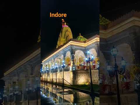 indore#viral #song #music #vadapav #navratri #newrambhajan#varndavan#premanandjimaharaj