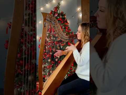 С началом волшебного зимнего периода ❄️🎄🎅#арфа #celticharp #leverharp #harp #леверснаяарфа #harper