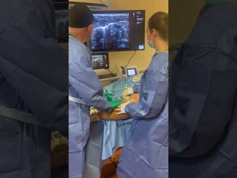 Dr. Wright demonstrates Ultrasound Guided Sclerotherapy