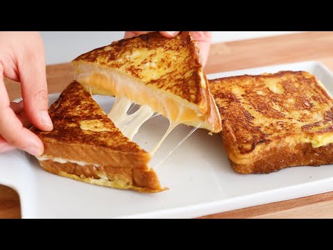 I've never had such delicious Toast for breakfast! Easy and quick double cheese toast