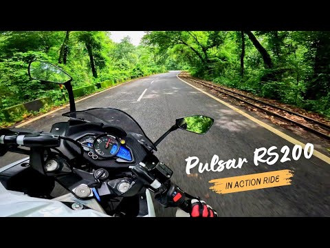 Insane Cornering at 130 KMPH - Bajaj Pulsar RS 200 Top Speed Test and  Raw Exhaust Note Ride