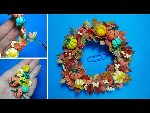 DIY How to make… Fall decor in a dollhouse. Miniature wreath with pumpkins and yellow leaves.