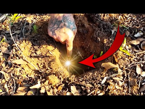 Mike Digs Back to Back Silvers While Introducing a Friend to Metal Detecting!