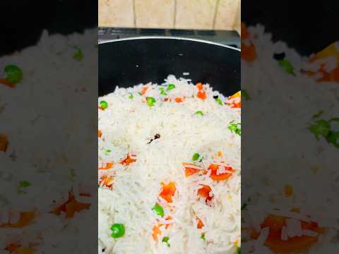 vegetable rice🍚 #indiancarrots #trending #food #cooking #cookingshorts #shortsvideo #shorts #foodie