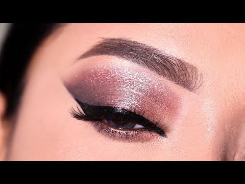 Very Simple and Easy Glitter Eyeshadow Look || Very Sparkly eye Makeup || Shilpa