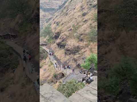 स्वराज्याची दुसरी राजधानी रायगड.... 100000+ व्ह्यूज ☝☺❤#travel #raigadfort #instagram #marathi