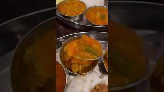 【106 South Indian】南インドの定食"ミールス"を体験！