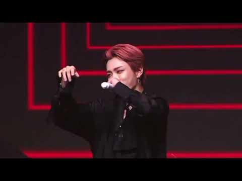 ATEEZ - HALA HALA [THE 1ST ATINY PARTY DEL MUNDO]