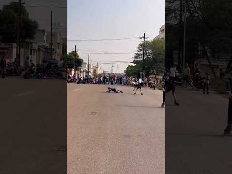 Skating race #vairal #tranding #inshort #vairal #skating #reaction #balurghat #instagram #reaction