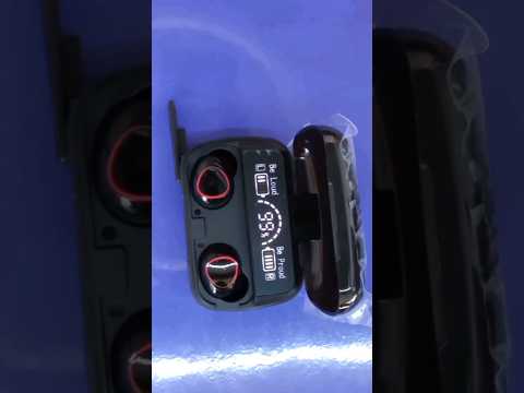 Cyomi 777 blutooth earbuds power bank