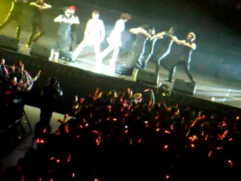 [111204] TVXQ! Asia Fan Party 2011 in Singapore - Keep Your Head Down