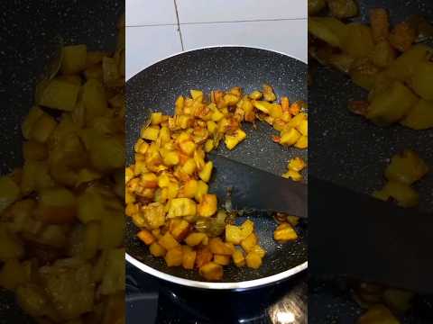 potato raw banana fry..kachha kela aur aloo fry..watch my other videos also and subscribe