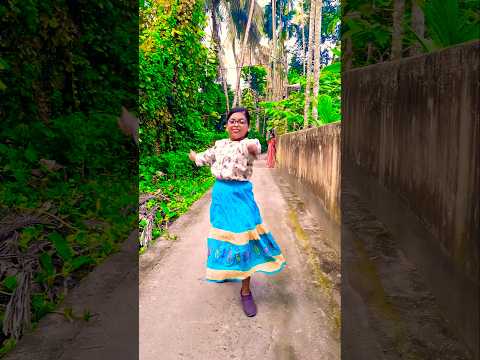 Patli kamar se thumka jo mare mar jaye aashik sare kanware 😄😍😂😘🥰#dance #song