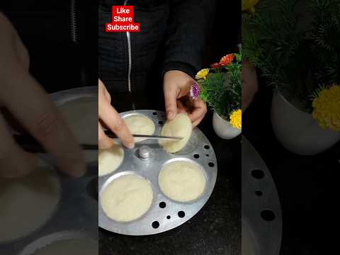 rava idli l #ravaidli #idli #viral #youtubeshorts #shortvideo #shorts #cookingshorts #trendingshorts