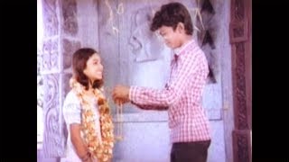 இளம் வயதிலேயே மாஸ் காட்டிய தளபதி விஜய் # Young Actor Thalapathi Vijay Mass Scenes