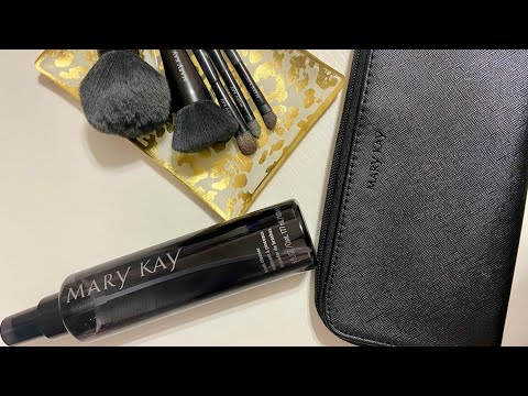 How To Clean Makeup Brushes | MARY KAY