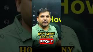 How many Years PYQs for JEE?🤯🤯#jee #jee2025 #jeepyq #pyq #iit #iitjee #jeepreparation #pyqs