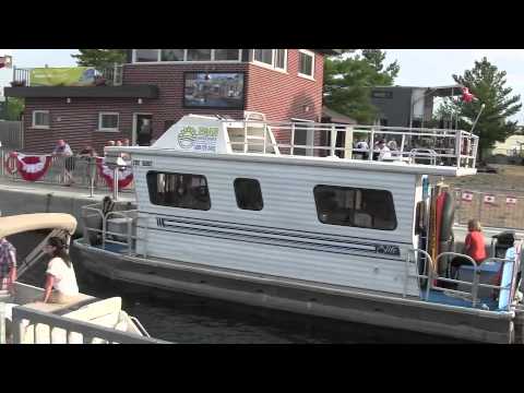 Fenelon Falls - Queen's Diamond Jubilee - Lock 34