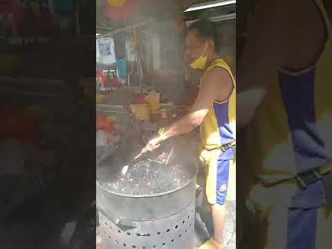 TALENTED CHESTNUT HAWKER #shorts #youtubeshorts #streetfood #foodasmr #chinatown #hawkers #malaysia