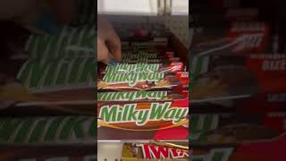 #snack #milkyway #chocolovers #short #asmr #satisfying