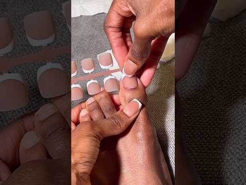 PRESS ON TOE NAILS - EASY REMOVAL❤️ #btartbox #pressonnails