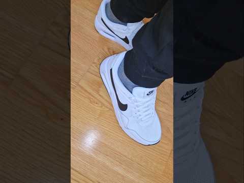 Nike Air Max SC On Feet #HolidaysWithYouTube #holydayswithyoutube #nikeairmaxsc