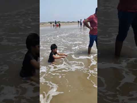 fun in beach | machilipatnam beach | #kanvithaskitchen #bandarbeach