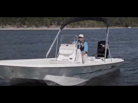 MAKO Boats: Pro Skiff 19 CC Complete Review by BoatTEST.com