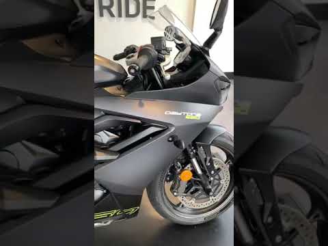 Triumph Daytona 660 finished in Satin Granite / Satin Jet Black