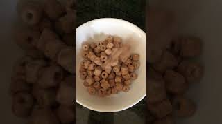 My Kellogg breakfast #shortsvideo #asmrsounds #satisfying #asmr #yummy