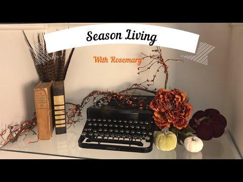 Romantic Vintage Fall Livingroom decor