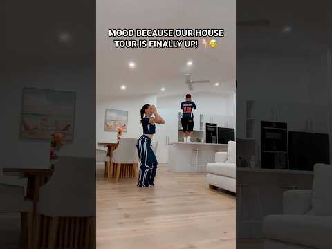 HOUSE TOUR! 👆🏼🥰 - #dance #trend #viral #couple #funny #shorts