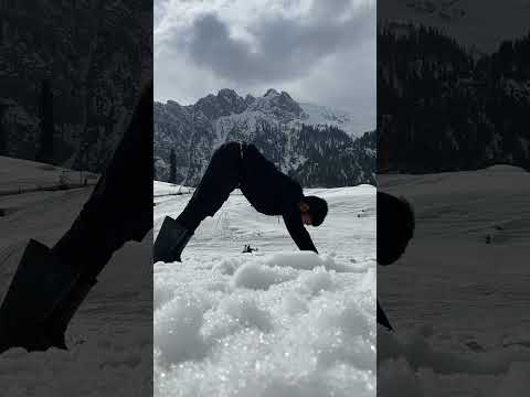 #yoga #yogapose #yogapractice #yogalove #yogi #sonamarg #kashmir #yogaeverywhere #reels