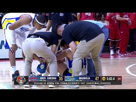 Rosario ACCIDENTALLY HITS Barroca after draining trey in 2Q 😮 | PBA Season 49 Commissioner's Cup