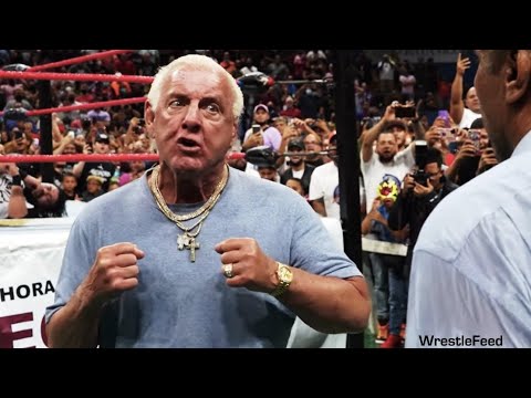 Ric Flair Kicked Out Of A Restaurant