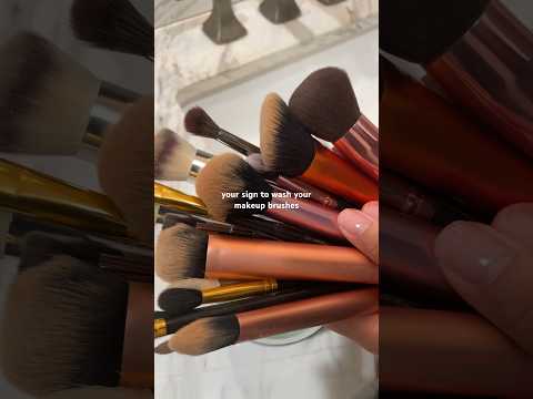 cheapest way to wash your brushes🧼 #makeup #makeupbrushes #cleaningroutine #makeuptips