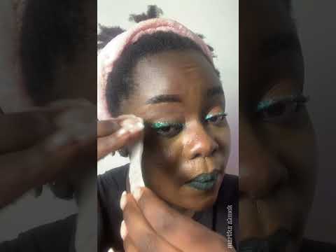 Safe glitter makeup removal #pullupyoshorts #shortsafrica #makeupshorts #septdailyshorts