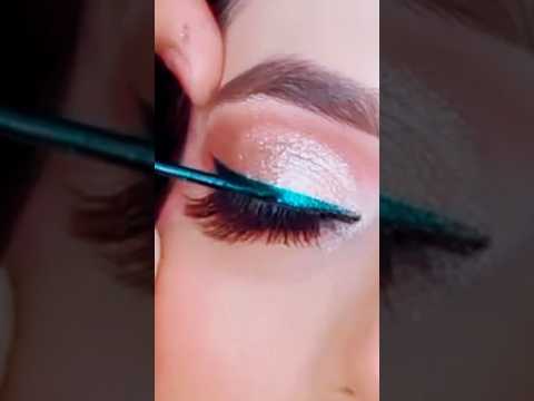 Viral eyeliner hacks 👁️ viral video #viraleyelinerhack #eyelinerhacks #eyeliner #shorts #hacks