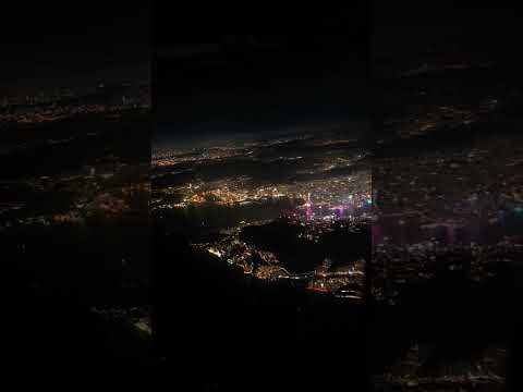 飛機上看香港夜景 2024｜Fly over Hong Kong in the night｜different view to see Hong Kong #夜景 #旅行 #飛機 #必睇風景