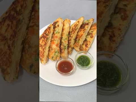 Healthy Breakfast Recipe#nonfried #moongdal #crispy #easyrecipe #tiffinrecipe #indiansnacks #shorts