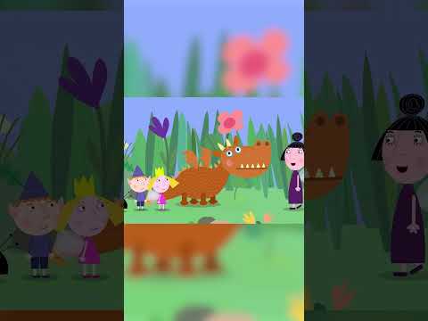 Halloween Monster | Ben and Holly's Little Kingdom #shorts