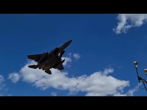 5 F-15E OVERHEAD LANDING & LOW APPROACHES