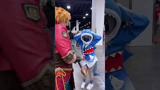 Please don’t eat Gawr Gura! 🥺🦈 #gawrgura #hololive #vtuber #cosplay #cosplayer #shorts #genshin