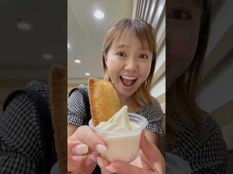 Japanese Tries BEST Jollibee in the Philippines!!! 😳 #philippines #jollibee #mukbang